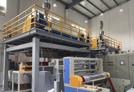 خط إنتاج ISO9001 Meltblown ، خط إنتاج Meltblown Fabric